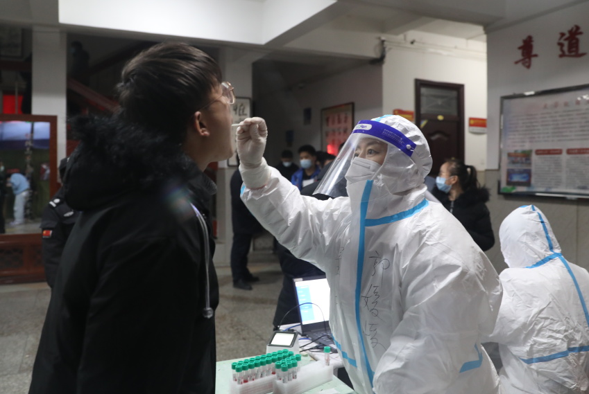 榆林市星元医院保障考研顺利进行完成3500余名学生核酸检测工作
